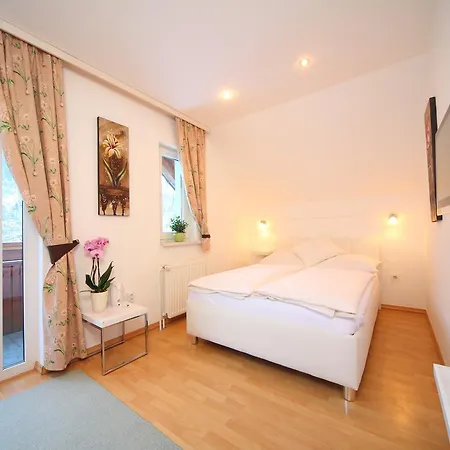 And Jozica Apartment *