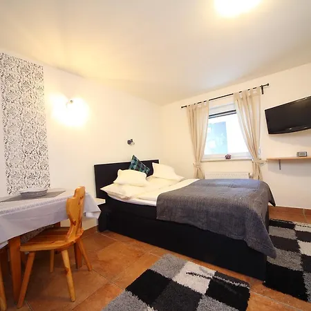 Apartments&rooms Jozica *