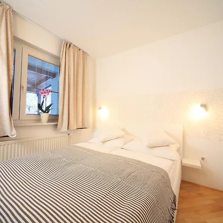 Apartments&rooms Jozica *